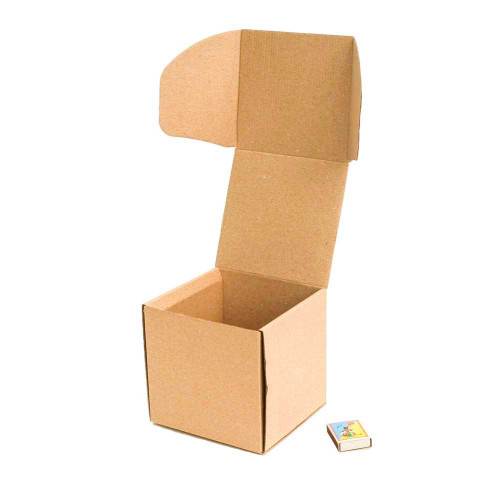 изделий белый 150*110*75. коробка крышка дно. однотонная коробка. коробка самосборная маленькая. самосборная коробка 140*95*85 мм.