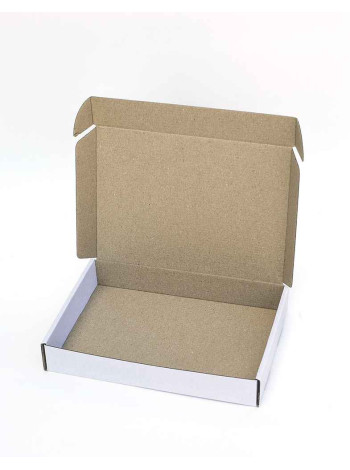 Коробка (250 х 180 х 40), біла