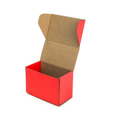 Коробка (160 х 85 х 110), червона