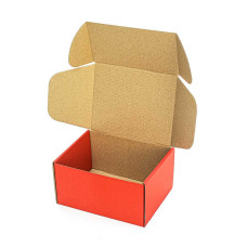 Коробка (190 х 150 х 100), красная