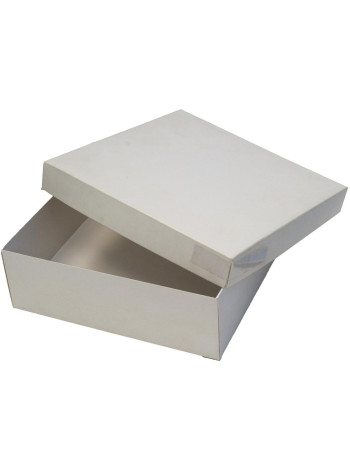 Коробка (180 х 180 х 60), подарункова, біла